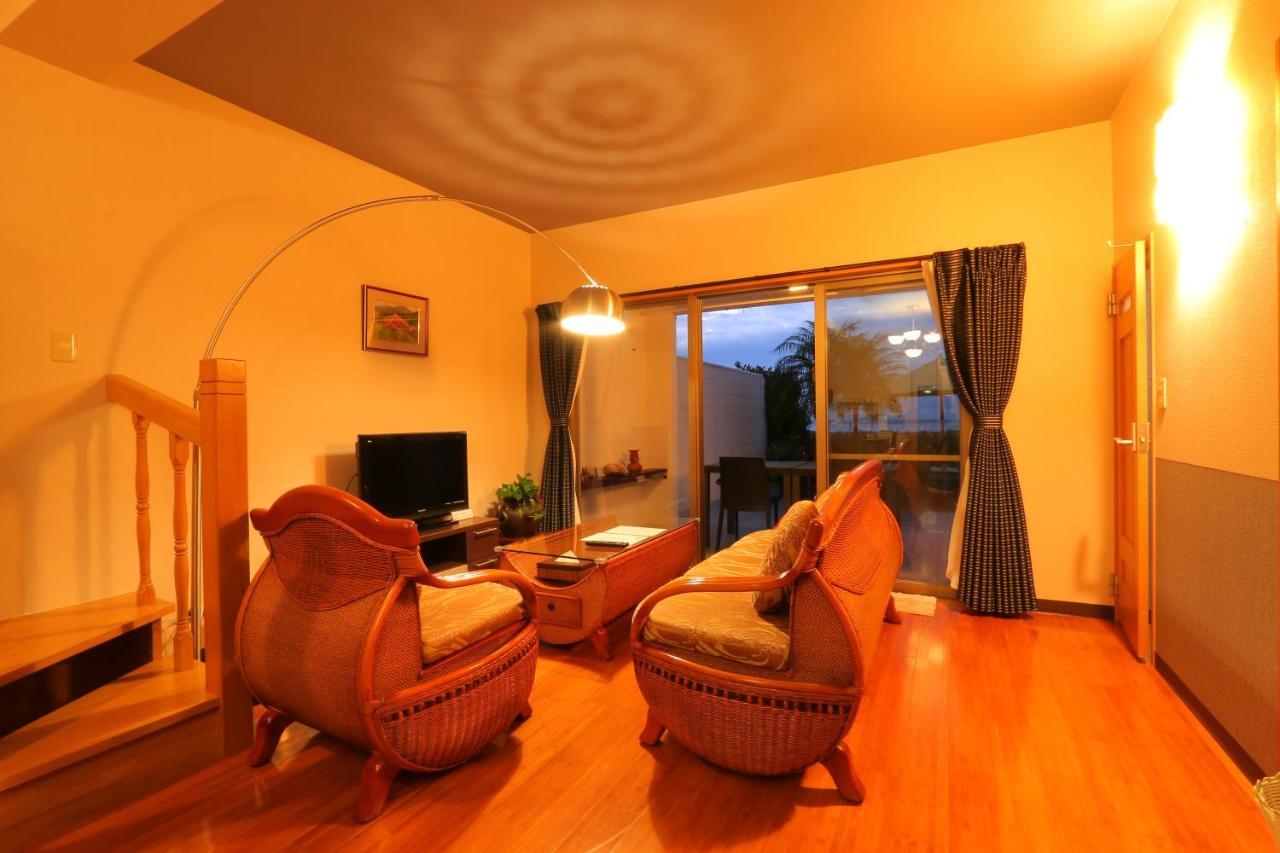 Villa Motobu Hills Esterno foto
