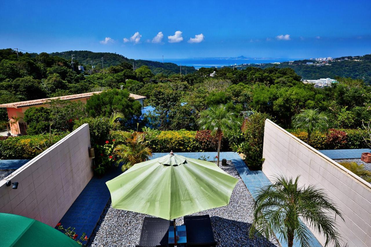 Villa Motobu Hills Esterno foto